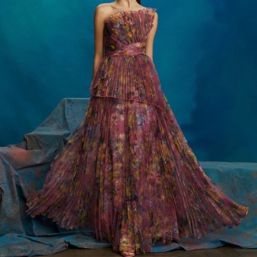 Theia Nicolette Pleated Organza Gown Hazy Daisy Floral One Shoulder Size 4